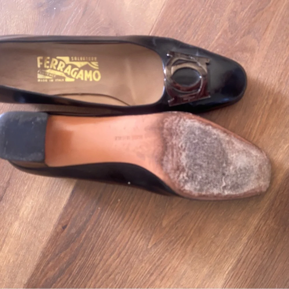 Salvatore Ferragamo black Florence vintage shoes - Picture 3 of 3